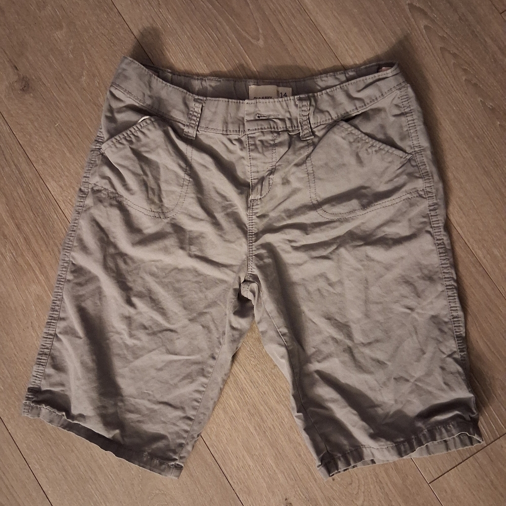 Old Navy Gray Bermuda Shorts (KID'S SIZE)